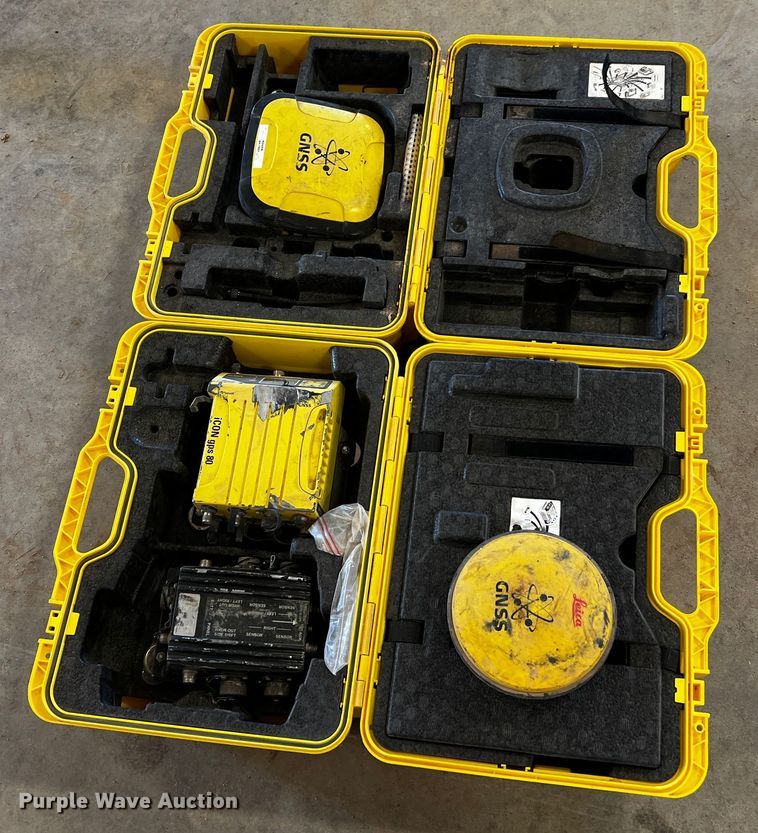 image for item MK9758 Leica  GPS system