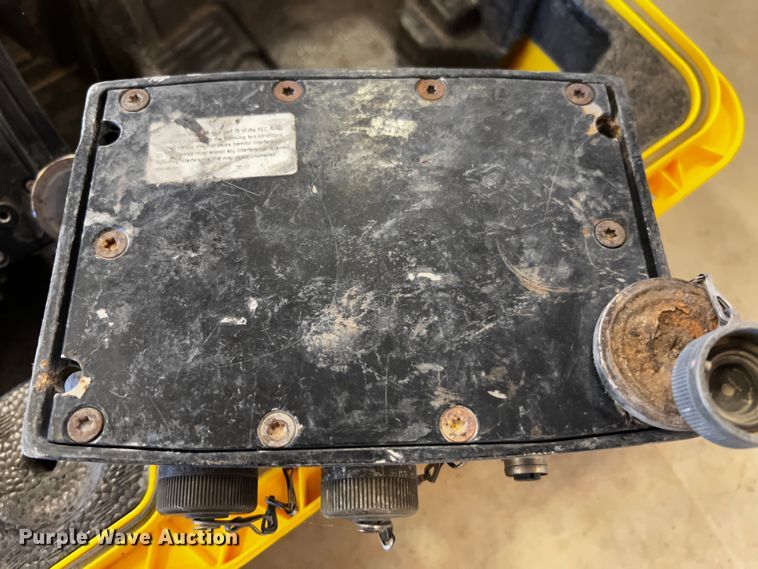 image for item MK9758 Leica  GPS system