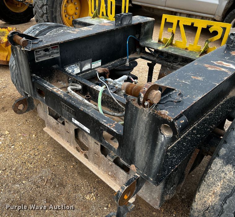 image for item MK9764 2013 Talbert Axle attachment  tag axle