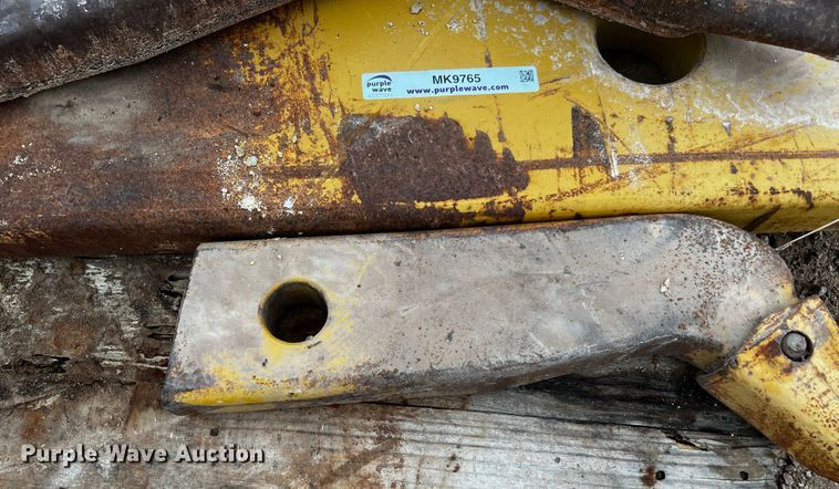 image for item MK9765 (4) ripper shanks