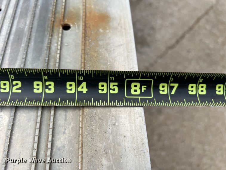 image for item DO8968 2004 Ford F550  brush fire truck