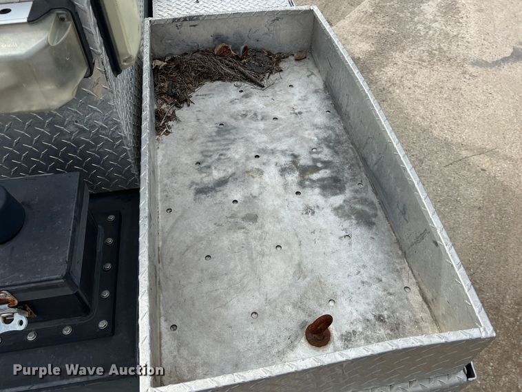 image for item DO8968 2004 Ford F550  brush fire truck