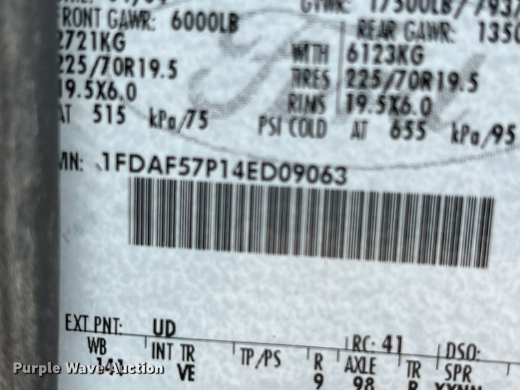 image for item DO8968 2004 Ford F550  brush fire truck