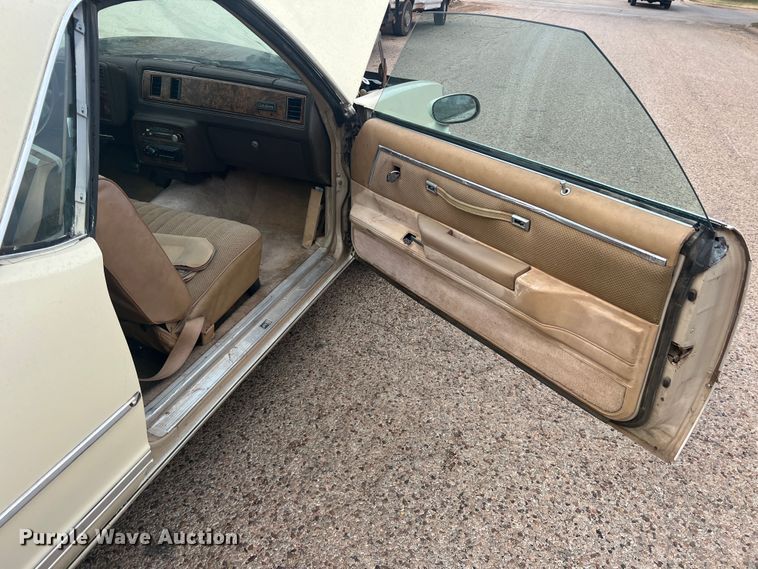 image for item DO8971 1981 GMC Caballero