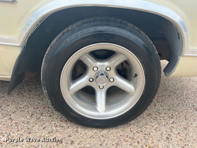 image for item DO8971 1981 GMC Caballero