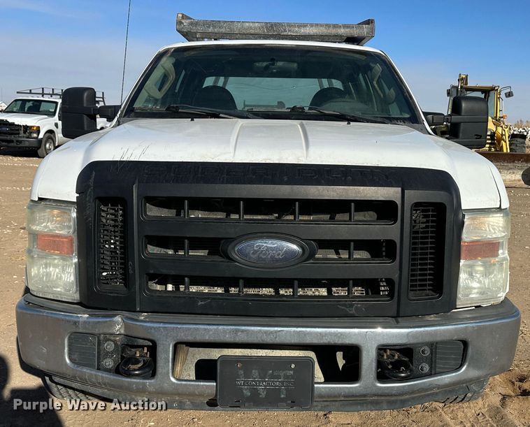 image for item JD9658 2010 Ford F250  Super Duty  Crew Cab pickup truck