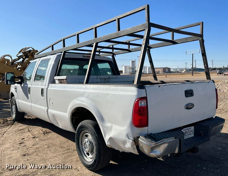 image for item JD9658 2010 Ford F250  Super Duty  Crew Cab pickup truck