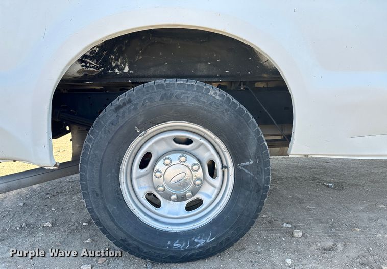 image for item JD9658 2010 Ford F250  Super Duty  Crew Cab pickup truck