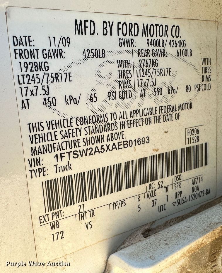 image for item JD9658 2010 Ford F250  Super Duty  Crew Cab pickup truck