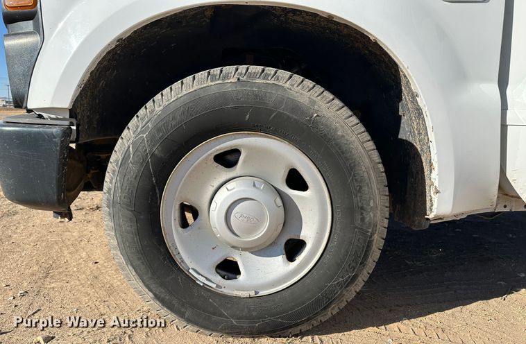 image for item JD9659 2009 Ford F250  Super Duty  Crew Cab pickup truck