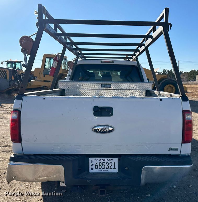 image for item JD9660 2011 Ford F250  Super Duty  Crew Cab pickup truck