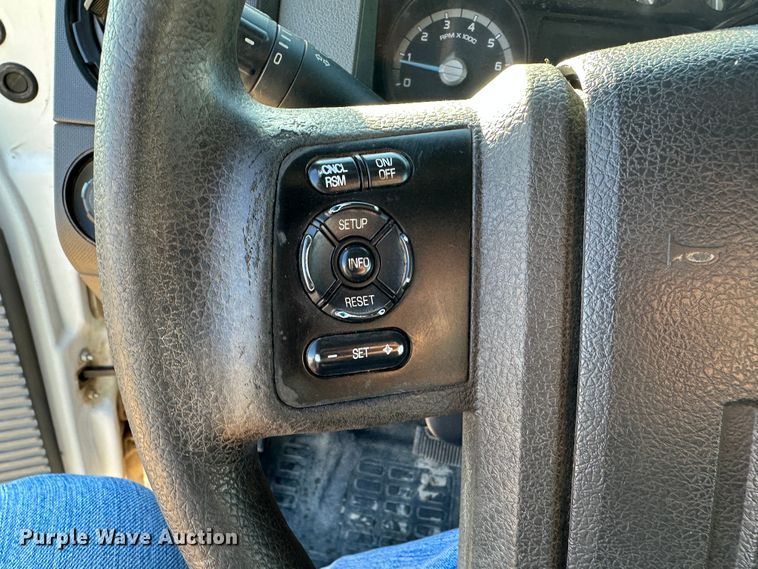 image for item JD9660 2011 Ford F250  Super Duty  Crew Cab pickup truck