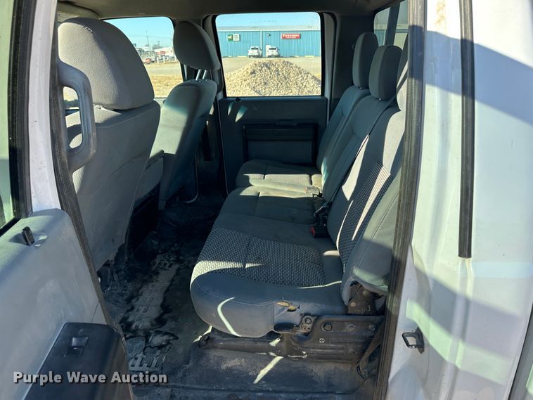 image for item JD9660 2011 Ford F250  Super Duty  Crew Cab pickup truck