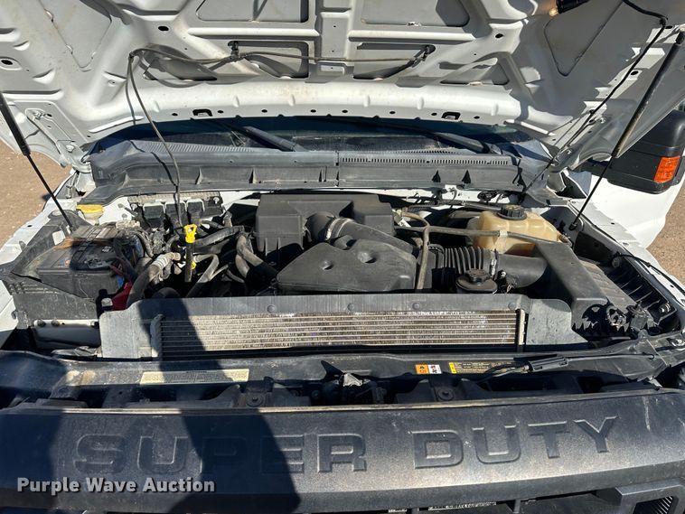 image for item JD9660 2011 Ford F250  Super Duty  Crew Cab pickup truck