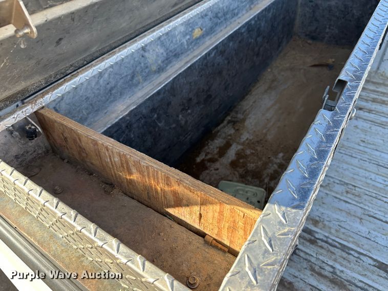 image for item JD9660 2011 Ford F250  Super Duty  Crew Cab pickup truck