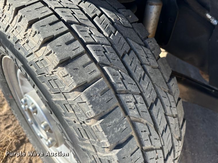 image for item JD9660 2011 Ford F250  Super Duty  Crew Cab pickup truck