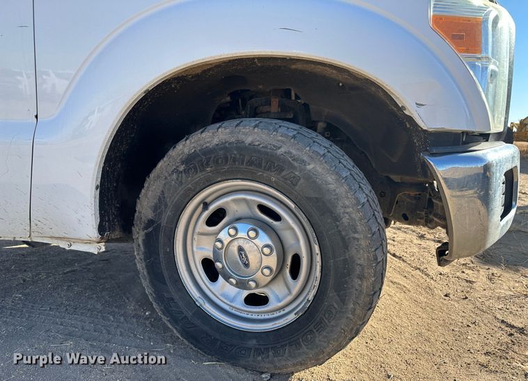 image for item JD9660 2011 Ford F250  Super Duty  Crew Cab pickup truck