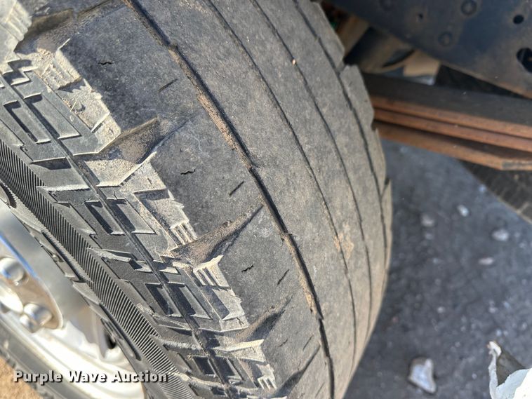 image for item JD9660 2011 Ford F250  Super Duty  Crew Cab pickup truck