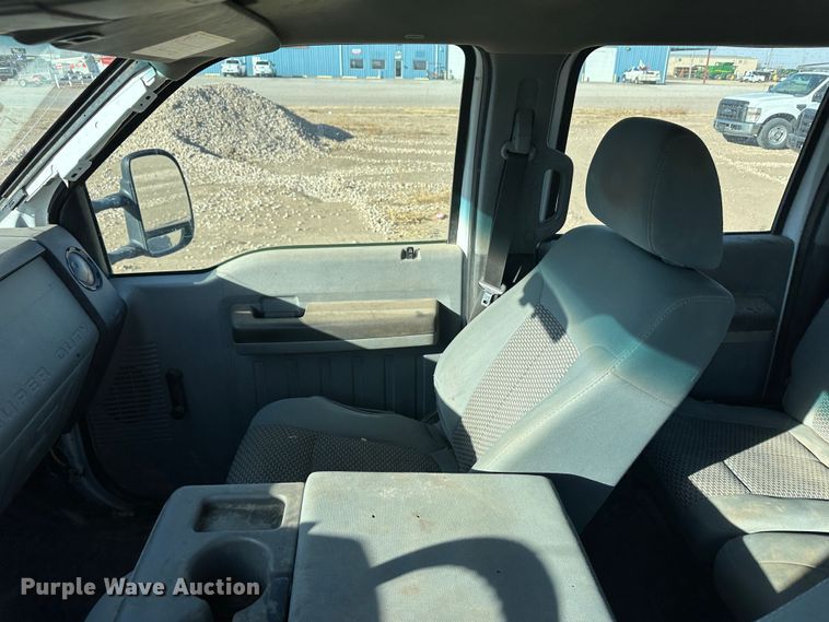 image for item JD9661 2012 Ford F250  Super Duty  Crew Cab pickup truck