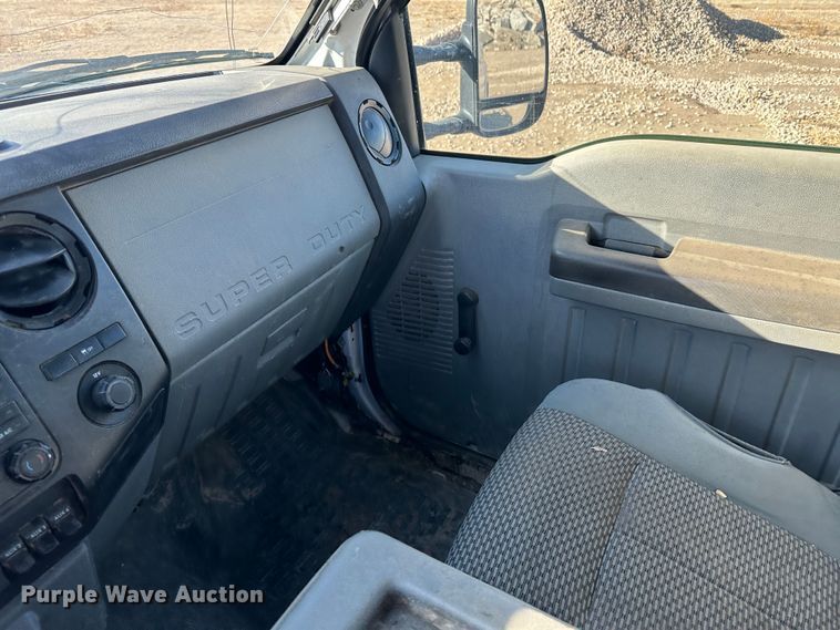 image for item JD9661 2012 Ford F250  Super Duty  Crew Cab pickup truck