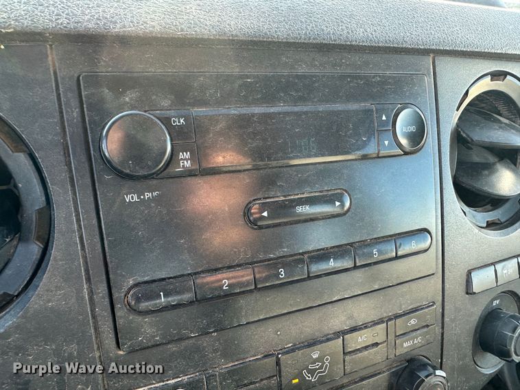 image for item JD9661 2012 Ford F250  Super Duty  Crew Cab pickup truck