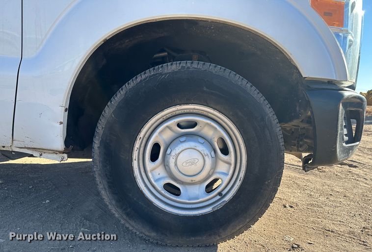 image for item JD9661 2012 Ford F250  Super Duty  Crew Cab pickup truck