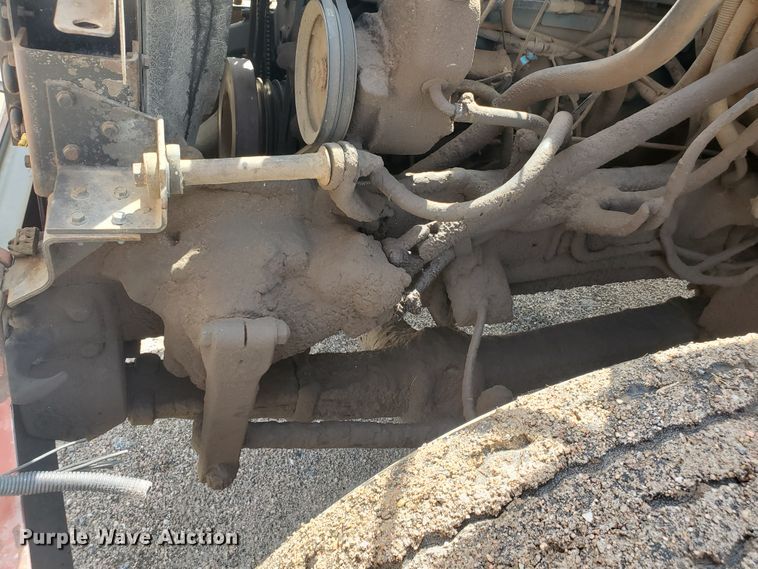 image for item JM9655 1980 International 1854  flatbed truck