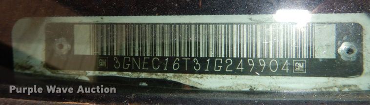 image for item JZ9046 2001 Chevrolet Suburban  SUV