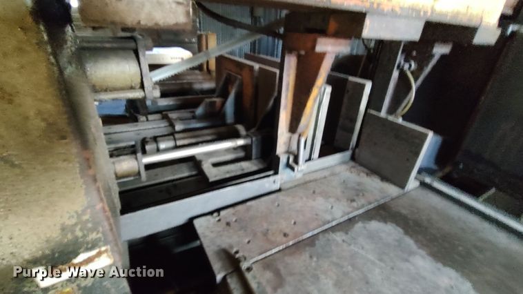 image for item LK9444 HEM H130HA-1  horizontal pivot bandsaw