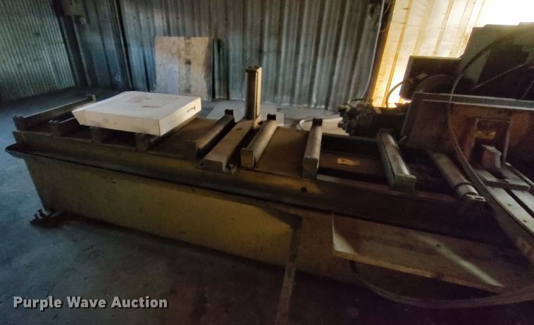 image for item LK9444 HEM H130HA-1  horizontal pivot bandsaw