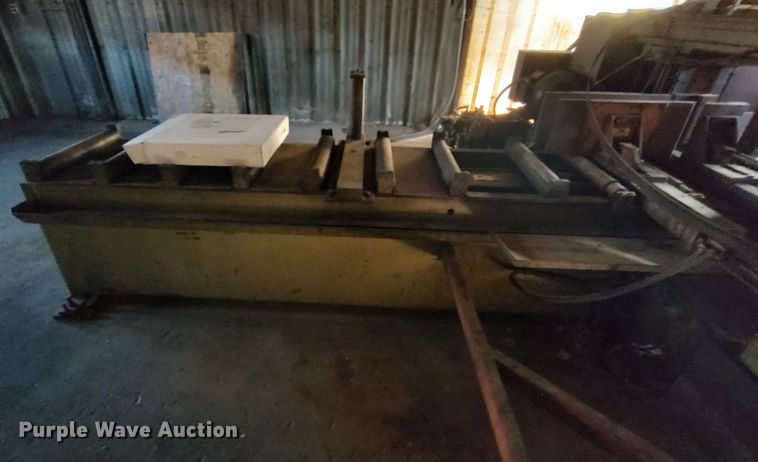 image for item LK9444 HEM H130HA-1  horizontal pivot bandsaw