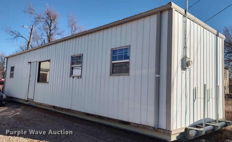 image for item LK9449 Oilfield doghouse