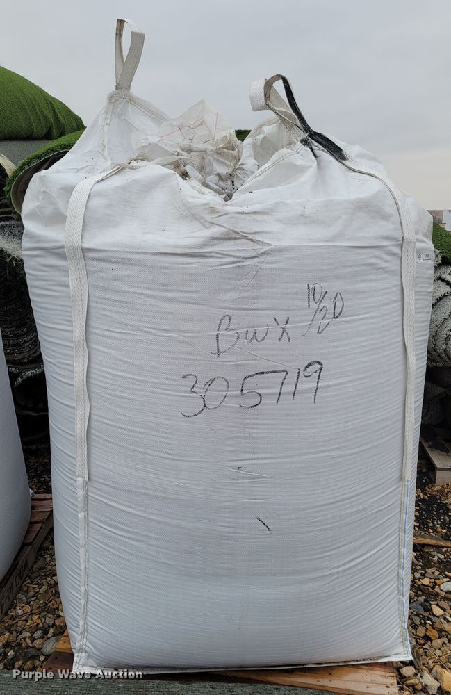 image for item LY9836 (3) bags of artificial turf padding