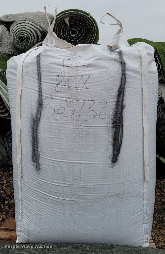 image for item LY9836 (3) bags of artificial turf padding