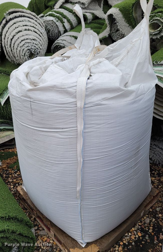 image for item LY9836 (3) bags of artificial turf padding