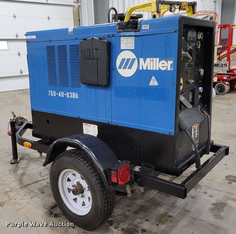 image for item LY9857 Miller Big Blue 400D  welder
