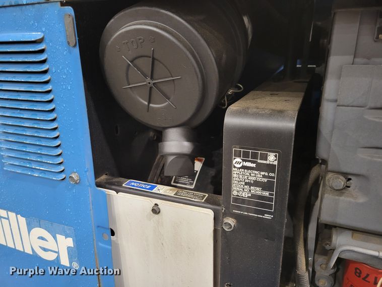 image for item LY9857 Miller Big Blue 400D  welder