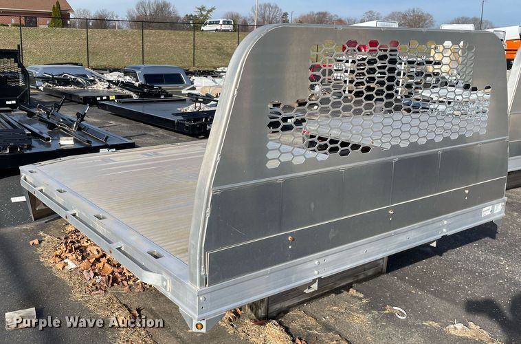 image for item MA9781 Knapheide  flatbed