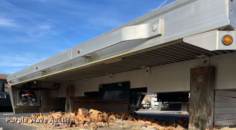 image for item MA9781 Knapheide  flatbed