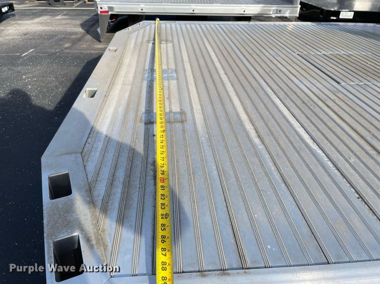image for item MA9781 Knapheide  flatbed