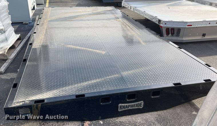 image for item MA9784 Knapheide PVMXT-163C  flatbed