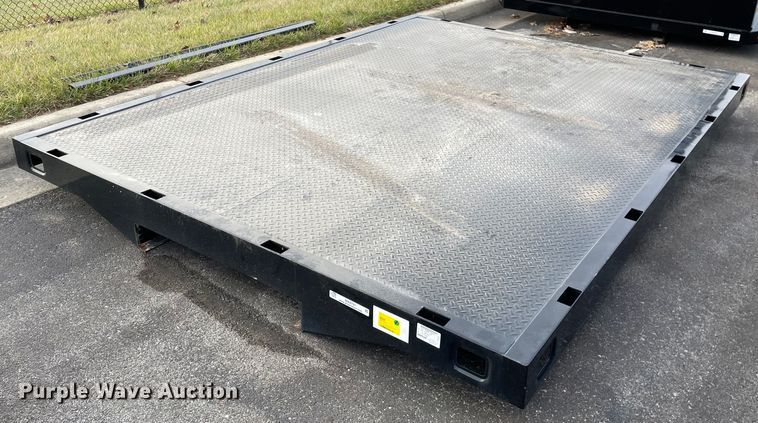 image for item MA9791 Knapheide PVMXT-103C  flatbed