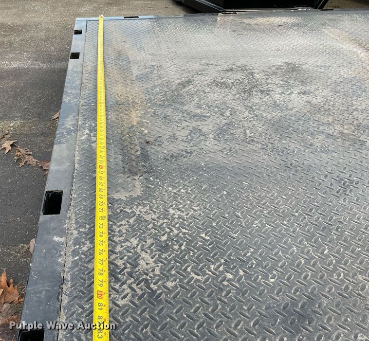 image for item MA9791 Knapheide PVMXT-103C  flatbed