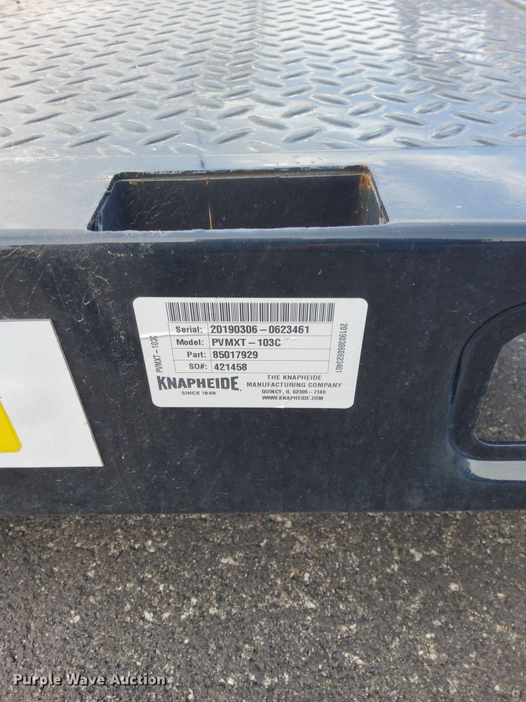 image for item MA9791 Knapheide PVMXT-103C  flatbed