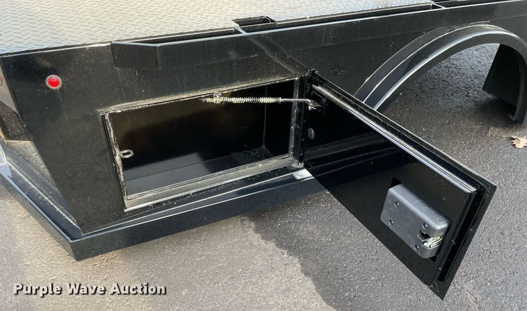 image for item MA9795 Knapheide PGNC-968  flatbed