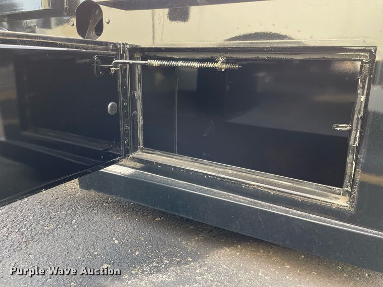 image for item MA9795 Knapheide PGNC-968  flatbed