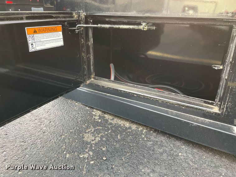 image for item MA9795 Knapheide PGNC-968  flatbed