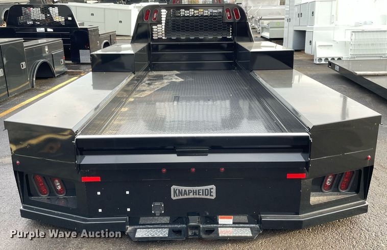 image for item MA9797 Knapheide PGND-116  flatbed