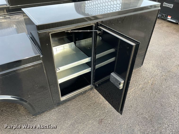 image for item MA9797 Knapheide PGND-116  flatbed