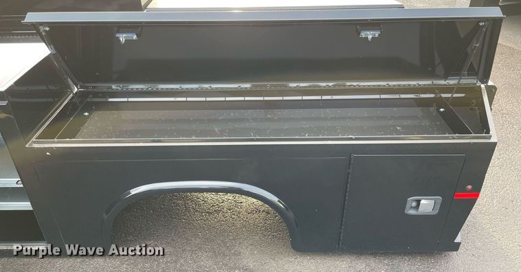 image for item MA9797 Knapheide PGND-116  flatbed